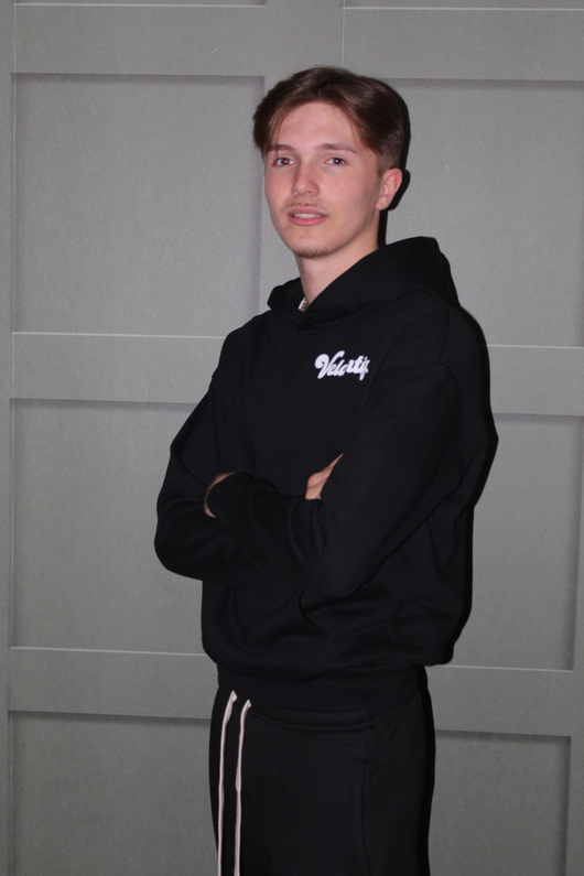 Essential Heavyweight Hoodie